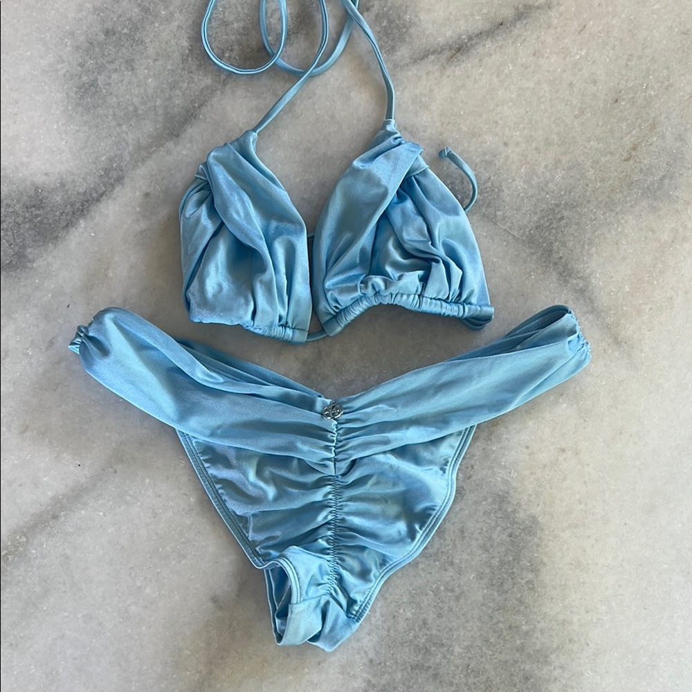 Elegant Blue Bikini Set